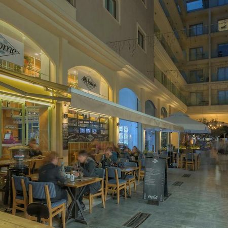 Qcc Residence Larnaca Exterior foto