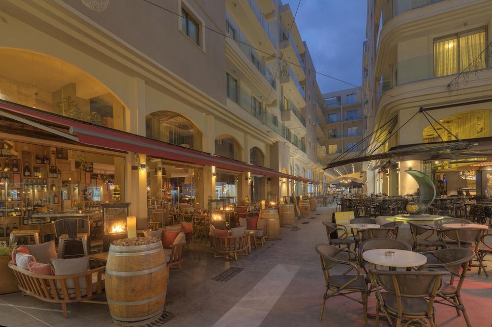 Qcc Residence Larnaca Exterior foto